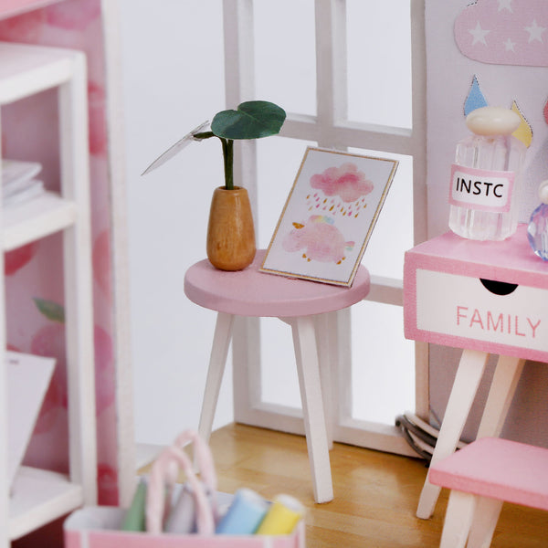 Miniature DIY Wooden Dollhouse Kit with Music Movement and LED and Dust Cover (M915)